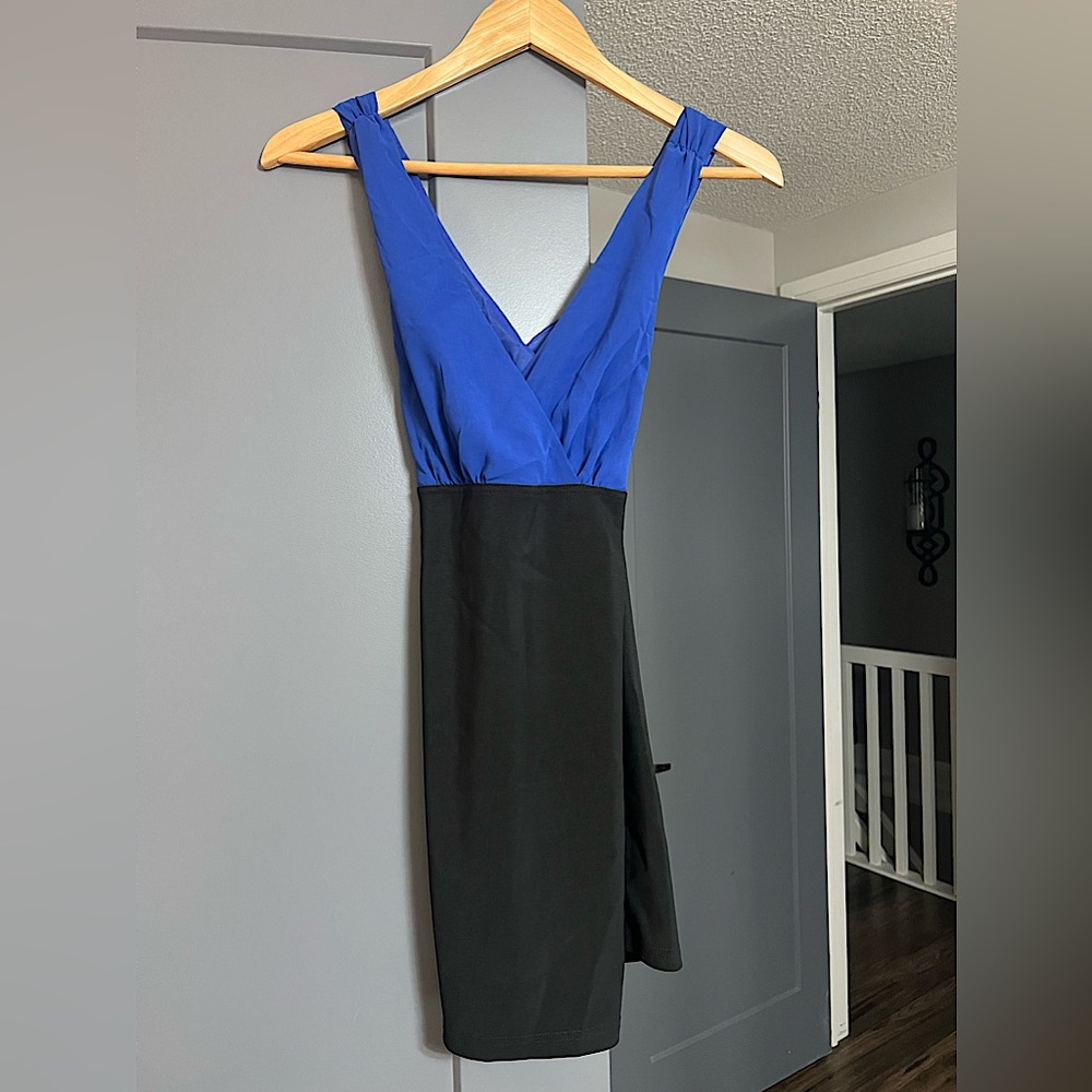 BLUE & BLACK DRESS SIZE S